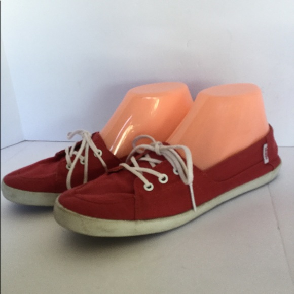 Vans size 8 canvas red white shoelaces rubber sole - Picture 10 of 10